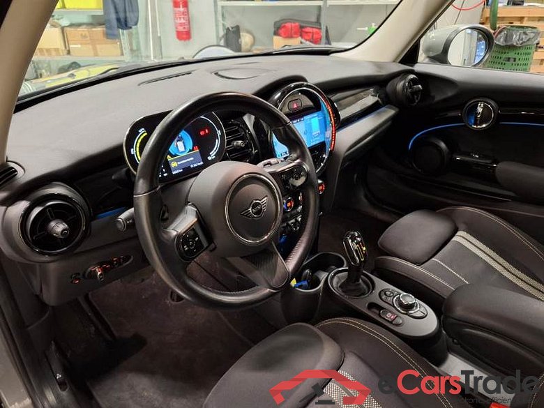 MINI MINI / 2021 / 3P / BERLINA COOPER SE CLASSIC #3