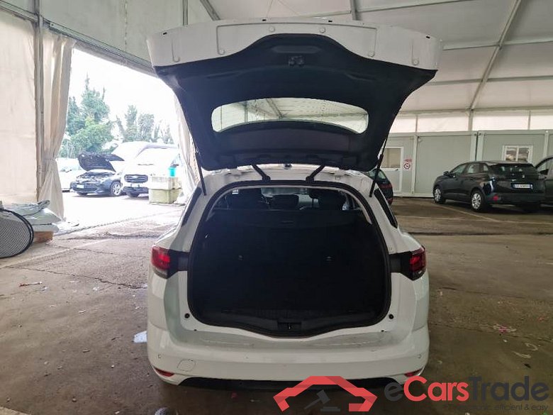 RENAULT MÉGANE SPORTER / 2020 / 5P / STATION WAGON 1.6 PHEV E-TECH 116KW BUSINESS AUTO #5