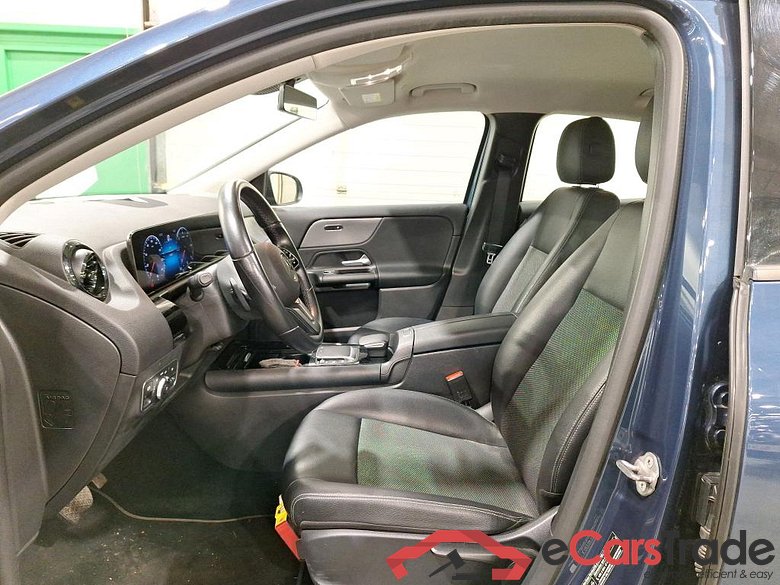 Mercedes GLA 180d Aut. Widescreen Navi 1/2 Leather KeylessGo Camera Klima PDC ... #5