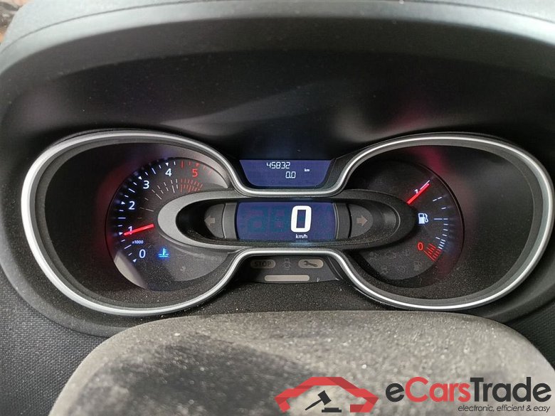 Renault Trafic L2H1 dCi 120 Grand Confort 2.9T 4d #3