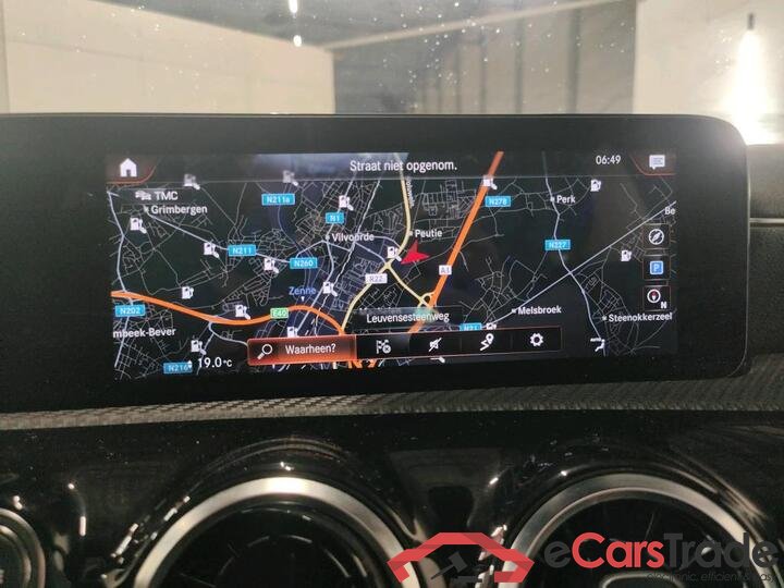 Mercedes A-Klasse Limousine A-Klasse Limousine A 250 e Business Line (PHEV) 160kW/218pk  4D/P Auto-7 #6