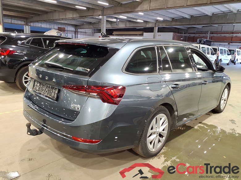 SKODA OCTAVIA COMBI 1.0 TSI MHEV 81KW DSG CLEVER #4