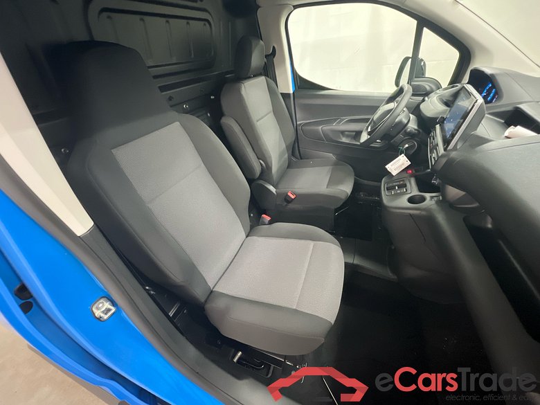 Peugeot e-Partner VAN 50 kWh Peugeot e-Partner VAN 50 kWh *Rear camera, Wooden floor  #5