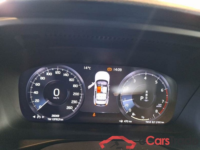 VOLVO XC40 / 2021 / 5P / SUV T2 AUTOMATICO CORE #4