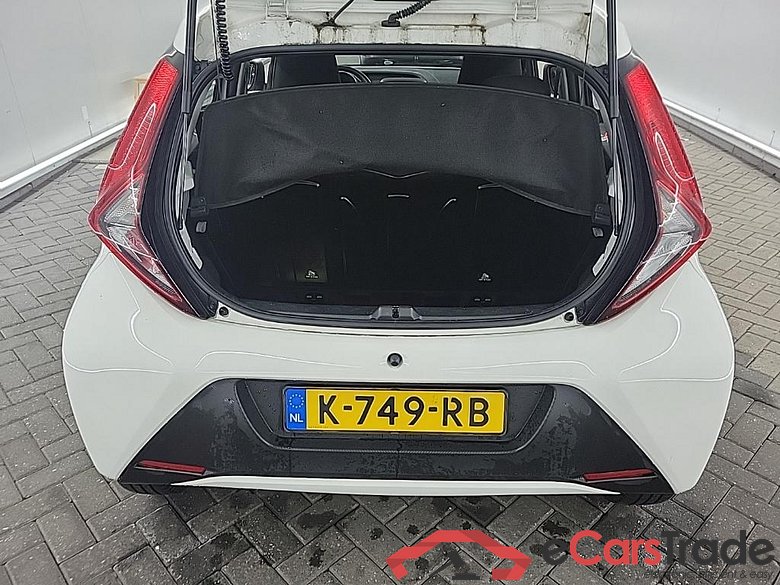 TOYOTA Aygo 1.0 VVT-i x-fun #5