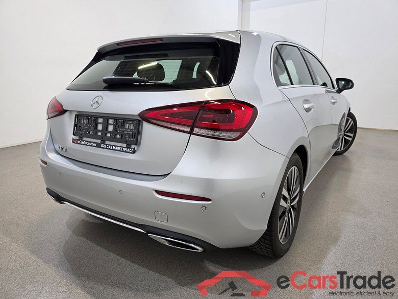 Mercedes A160 Progressive LED-Xenon Widescreen Ambient Navi Sport-Leather KeylessGo Camera Klima PDC ... #4