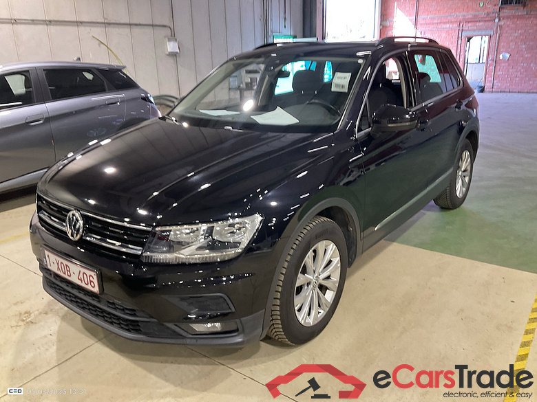 VOLKSWAGEN TIGUAN DIESEL - 2016 2.0 TDi SCR Comfortline (EU6.2) #1
