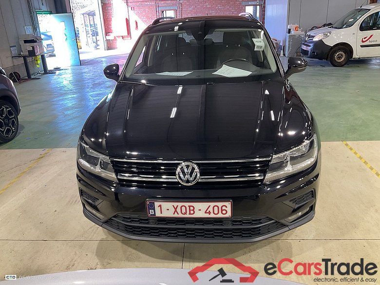 VOLKSWAGEN TIGUAN DIESEL - 2016 2.0 TDi SCR Comfortline (EU6.2) #2