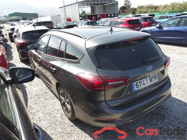 FORD Focus SPORTBREAK 1.0 Ecoboost MHEV 114KW (155CV) Automát ST Line