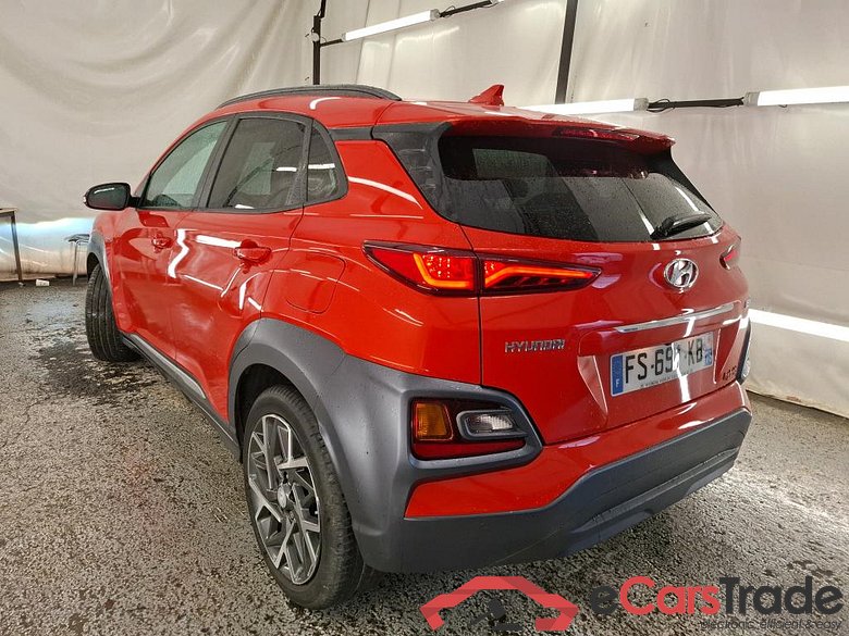 HYUNDAI Kona / 2017 / 5P / SUV 1.6 GDi Hybrid DCT-6 Executive #2