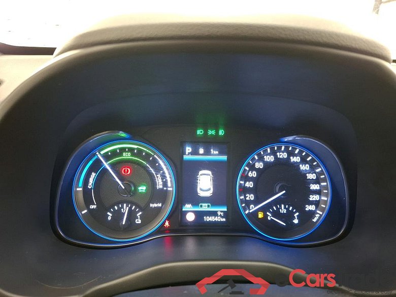 HYUNDAI Kona / 2017 / 5P / SUV 1.6 GDi Hybrid DCT-6 Executive #6