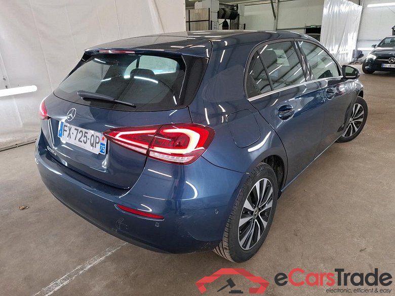 MERCEDESBENZ Classe A Compact  2018  5P  Berline A 250 e Business Line 8GDCT #3
