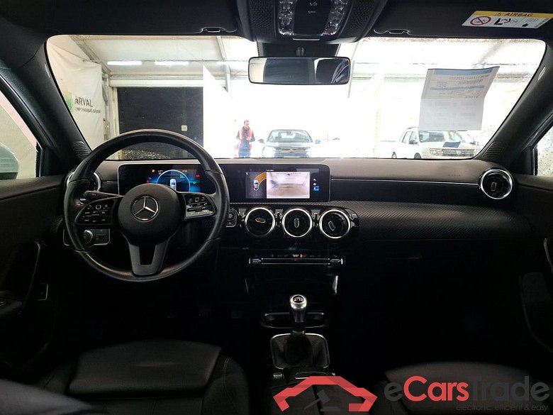 MERCEDES-BENZ Classe A Berline / 2018 / 4P / Berline A 180 d Business Line 7G-DCT #5