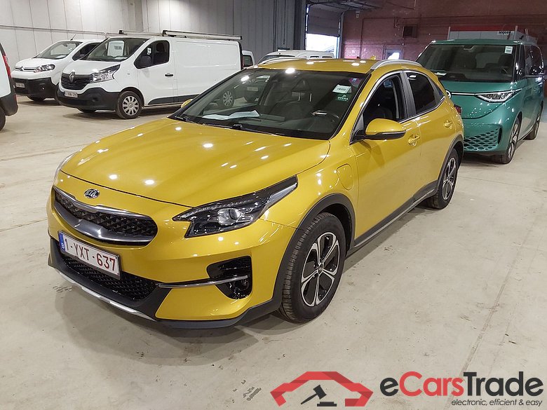 KIA XCEED 1.6 GDI PHEV DCT BUSINESS LINE