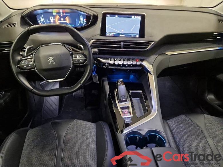 PEUGEOT 3008 / 2016 / 5P / SUV PURETECH TURBO 130 EAT8 SeS ALLURE #4