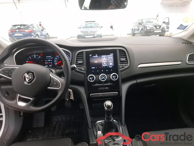 Megane IV Berline 5 ptes. Société Air Nav 1.5 dCi 115CV BVM6 E6d #5