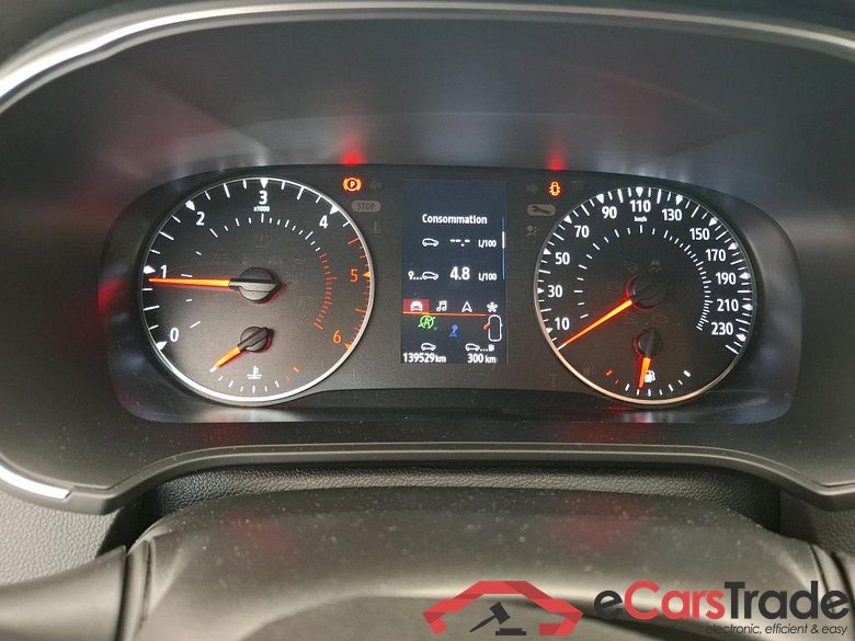 Megane IV Berline 5 ptes. Société Air Nav 1.5 dCi 115CV BVM6 E6d #6