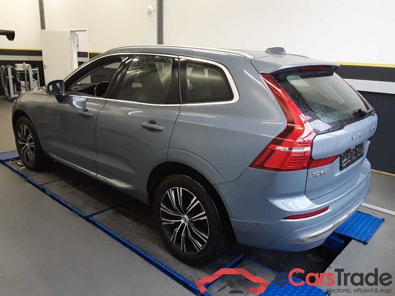 Volvo XC60 (03.2017->) DE - SUV5 B5 (Benzin) 2WD EU6d, Inscription Mild-Hybrid (EURO 6d), (Facelift) 20 #2
