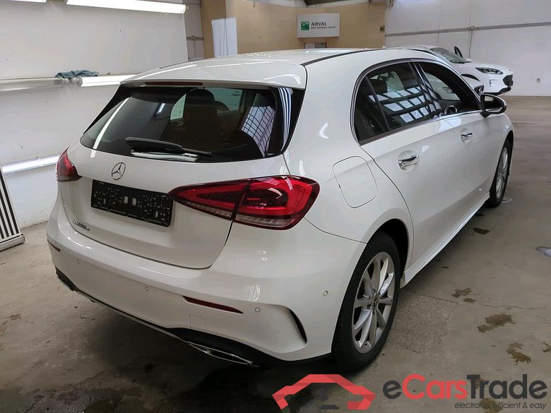 MERCEDES-BENZ A-Klasse A 250 e 8G-DCT Advanced AMG Line 5d 118kW #2