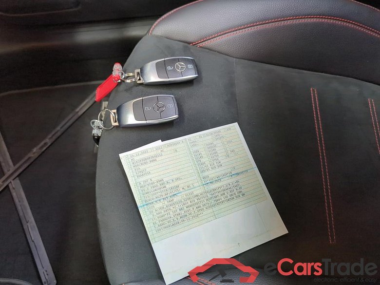 MERCEDES-BENZ A-Klasse A 250 e 8G-DCT Advanced AMG Line 5d 118kW #3