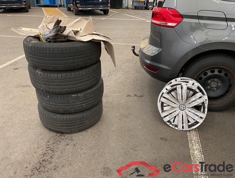 VOLKSWAGEN Touran 1.4 TSI 110 kW (150 ch) 6 vitesses manuel #6