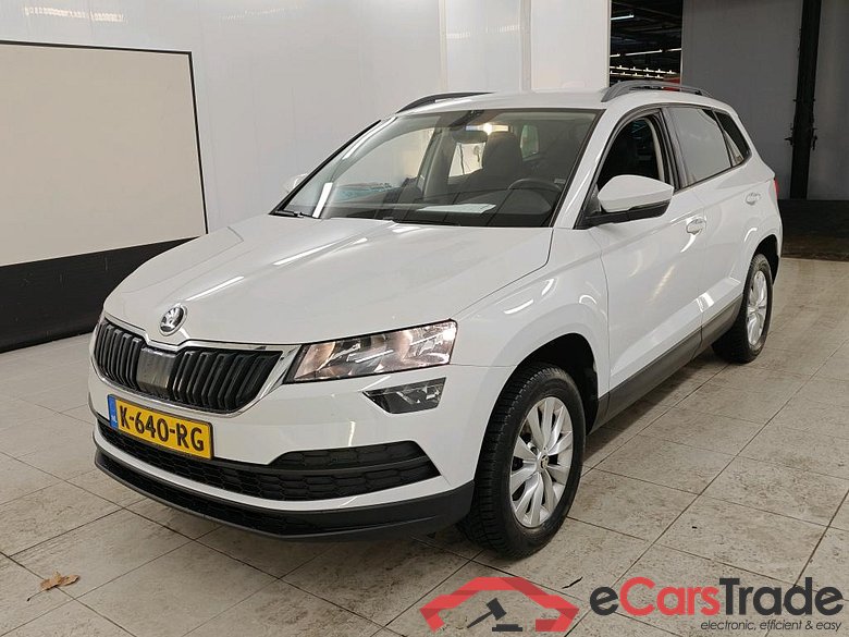 Skoda Karoq 1.5 TSI ACT Greentech DSG Buss Edition 5d #1