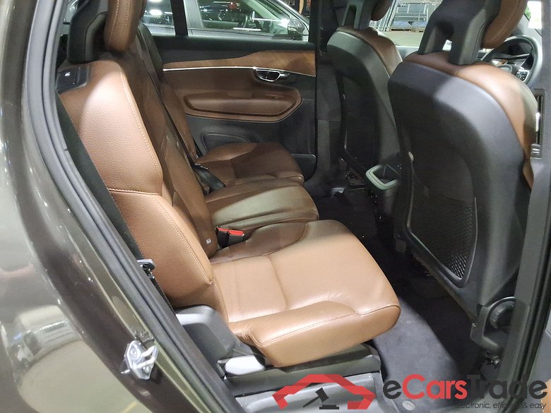 VOLVO XC90 DIESEL - 2019 2.0 B5 4WD Momentum Pro 7pl. AdBlue #5