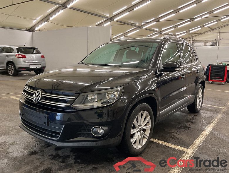 VOLKSWAGEN Tiguan Tiguan Sport & Style 2.0 TDI SCR BlueMotion Technology 81 kW (110 ch) 6 vitesses manuel