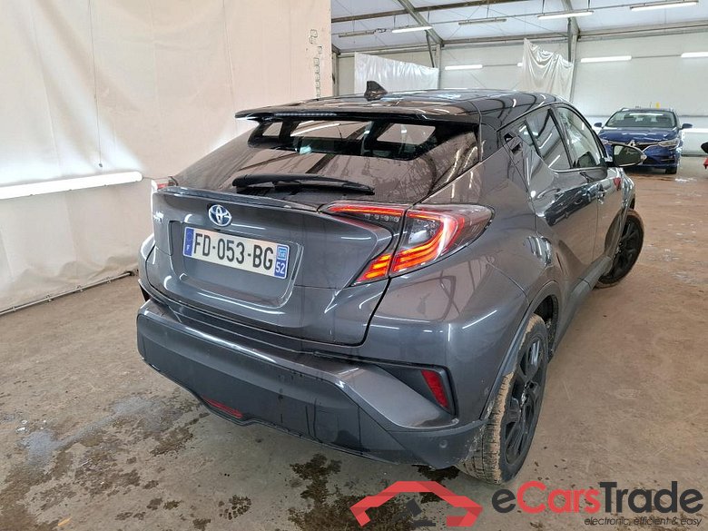 TOYOTA C-HR 5p SUV 1.8 HYBRIDE 122 GRAPHIC #3