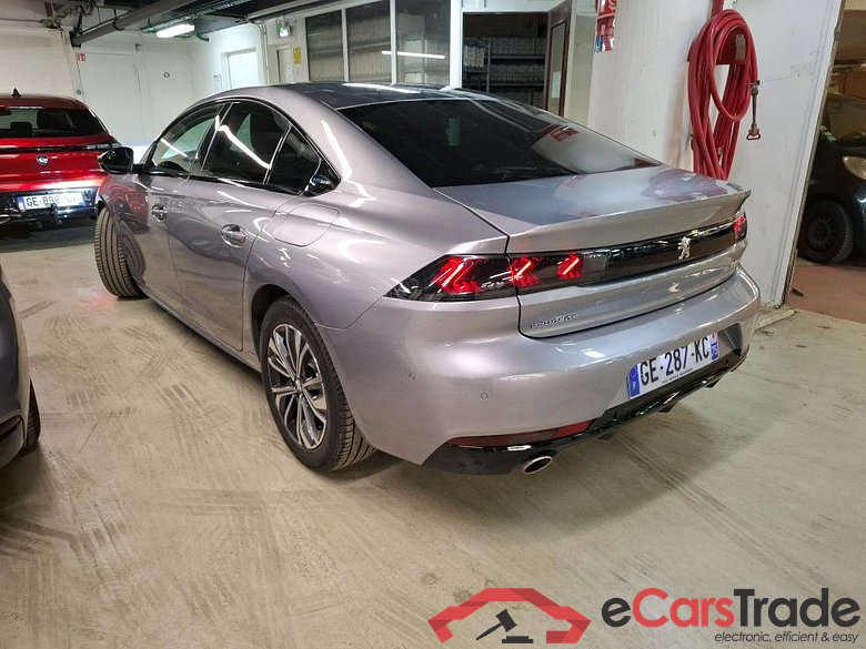 PEUGEOT 508 / 2018 / 5P / Berline HYBRID 225 E-EAT8 Allure Pack #2
