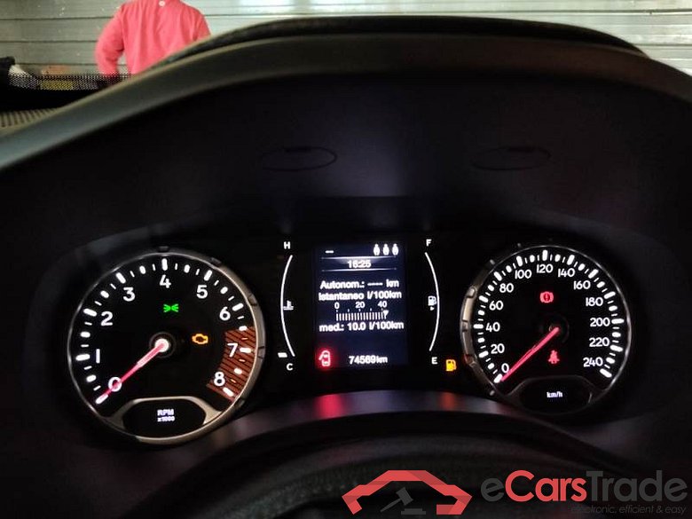 JEEP RENEGADE / 2018 / 5P / SUV 1.0 T3 120CV BUSINESS #4