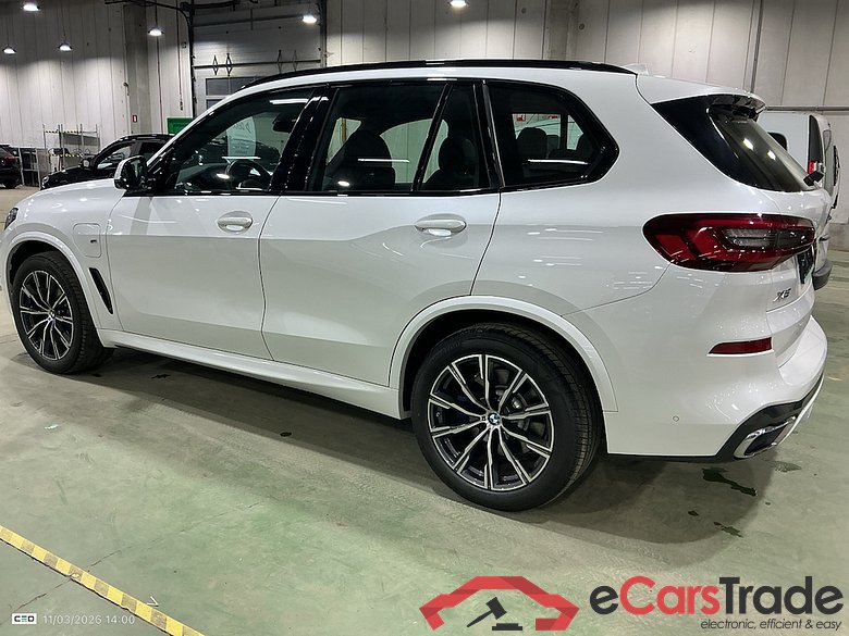 BMW X5 - 2018 3.0A xDrive45e PHEV #3