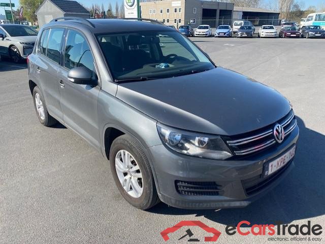 VOLKSWAGEN Tiguan Tiguan Trend & Fun 1.4 TSI BlueMotion Technology 90 kW (122 ch) 6 vitesses manuel
