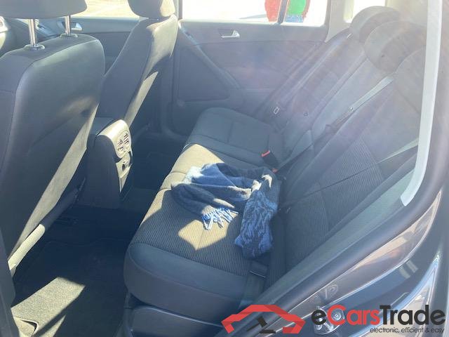 VOLKSWAGEN Tiguan Tiguan Trend & Fun 1.4 TSI BlueMotion Technology 90 kW (122 ch) 6 vitesses manuel #4