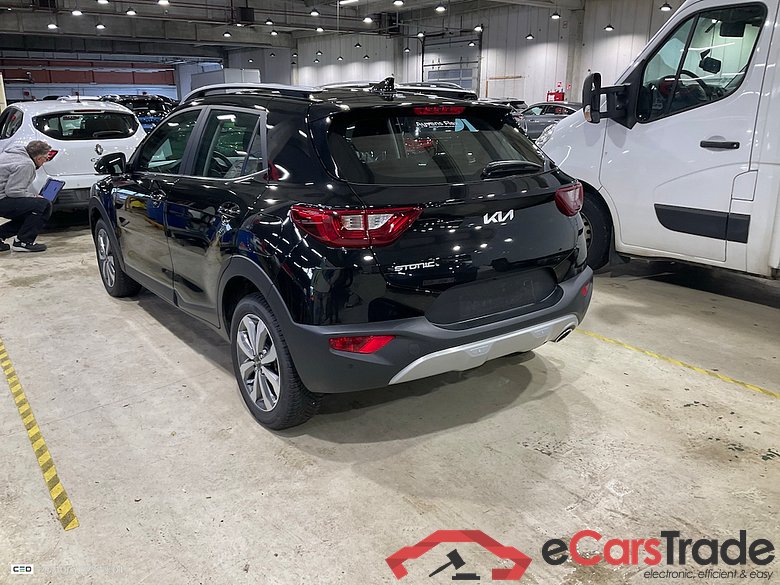 KIA STONIC 1.2 PULSE #3
