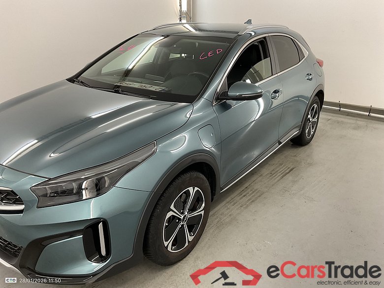 KIA XCEED 1.6 GDI PHEV DCT BUSINESS LINE #3