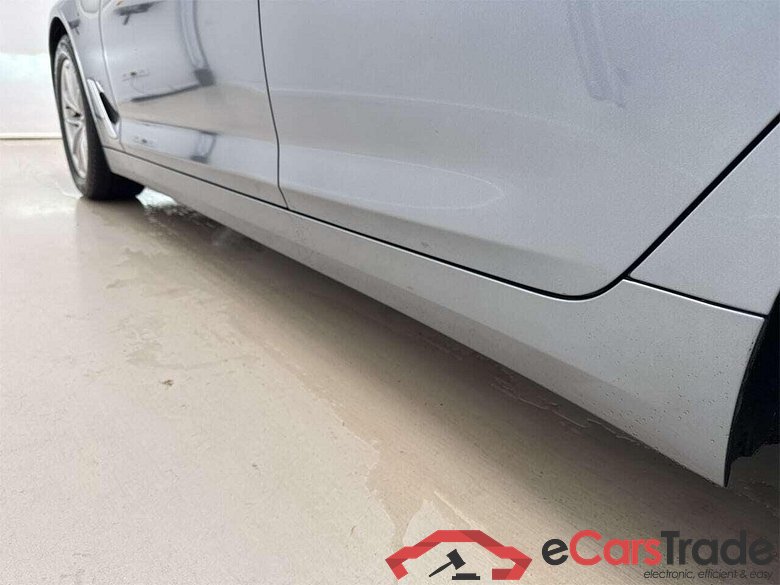 BMW 5-serie Touring 520i Business Ed. + AUT. #6
