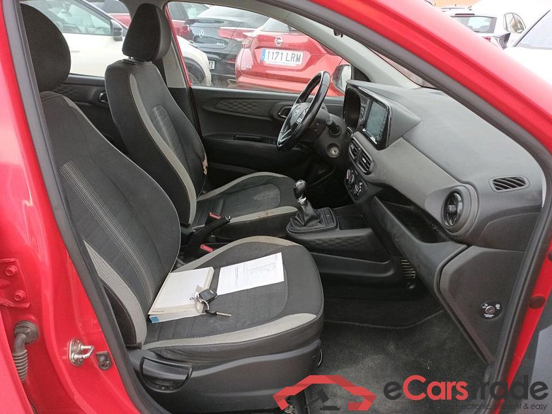 HYUNDAI i10 / 2020 / 5P / berlina con portón 1.0 Klass #6