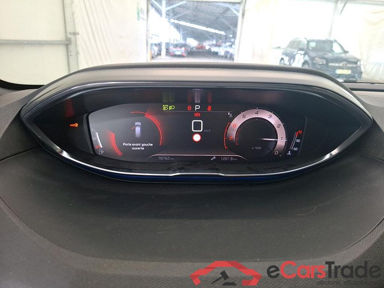 PEUGEOT 5008 / 2020 / 5P / SUV PureTech 130 S&S EAT8 GT Pack #6