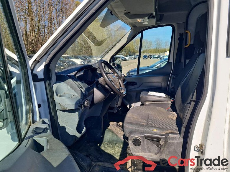 FORD TRANSIT 2T 350M FOU MWB HR DSL 2.0 TDCi L2H2 Trend STOCK #5