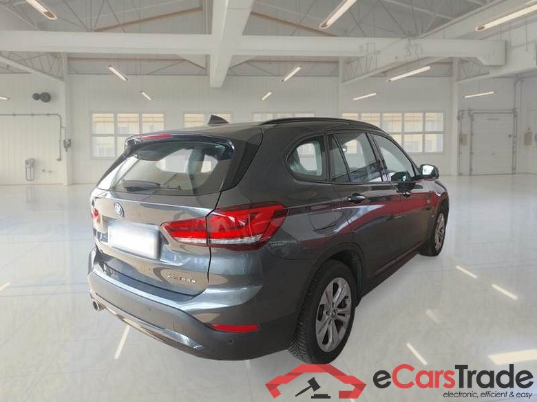 BMW X1 / 2019 / 5P / SUV XDRIVE 25E BUSINESS ADVANTAGE AUTOMATICO #2