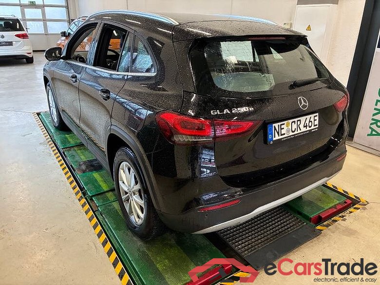 Mercedes-Benz GLA (BM 247)(02.2020->) DE - SUV5 GLA 250 e EU6d, e Style (EURO 6d), 2020 - 2023 #4