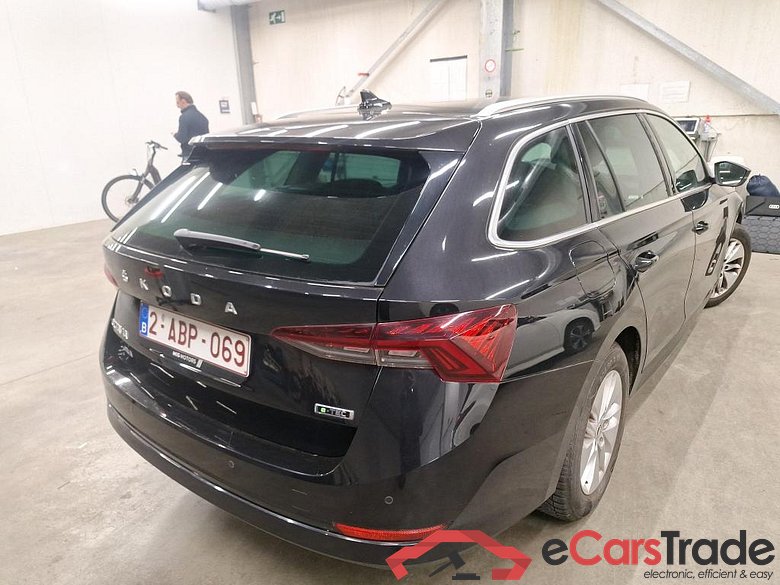 SKODA - SKO OCTAVIA COMBI TSI eTec 110PK DSG7 Ambition * PETROL * #2
