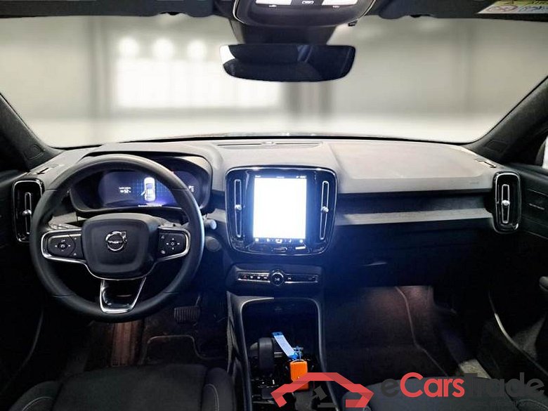 VOLVO C40 / 2021 / 5P / CROSSOVER RECHARGE TWIN ULTIMATE #3