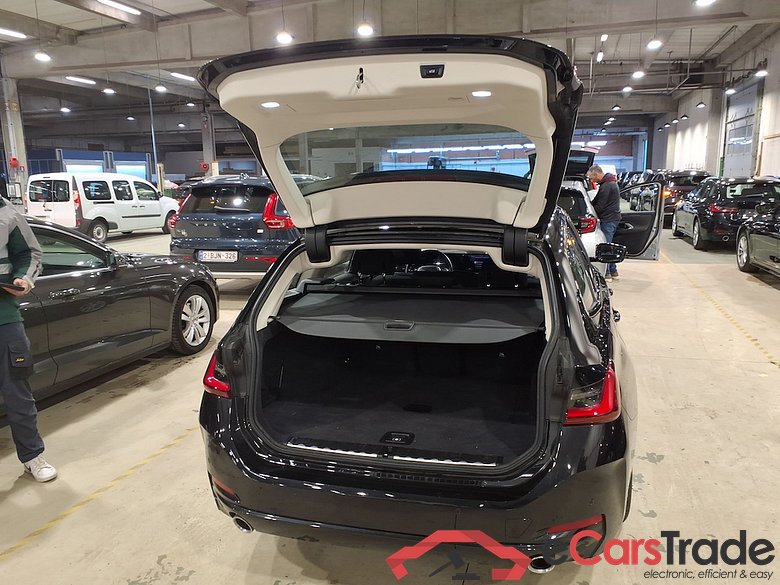 BMW 3 SERIES TOURING 2.0 318D (100KW) TOURING #3