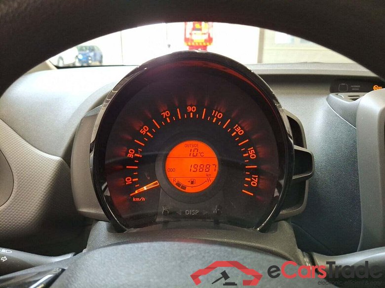 PEUGEOT 108 1.0 e-VTi Active #4