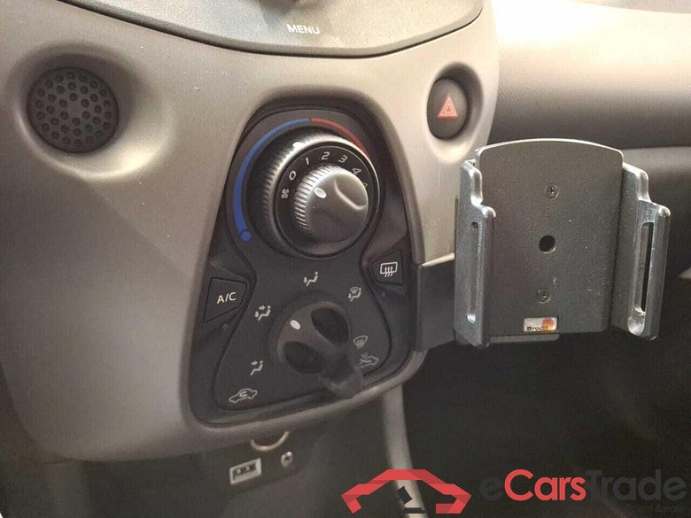 PEUGEOT 108 1.0 e-VTi Active #6