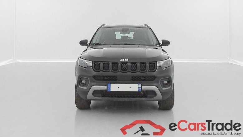 Jeep Compass Overland 1.3L Turbo Plug-in Hybrid (4xe) 240 hp #2