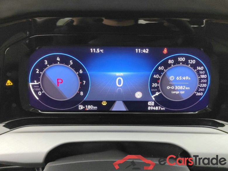 Volkswagen Golf VIII 1.0 eTSI 81kW Life DSG 5d #6
