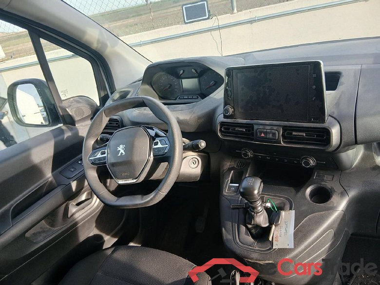 PEUGEOT Partner / 2018 / 4P / furgón derivado de turismo Premium Standard 600kg BlueHDi 73kW (AC) #3